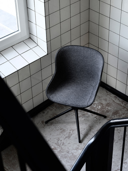 Hyg Chair Front Upholstery Swivel stolička - čalúnená z vnútra