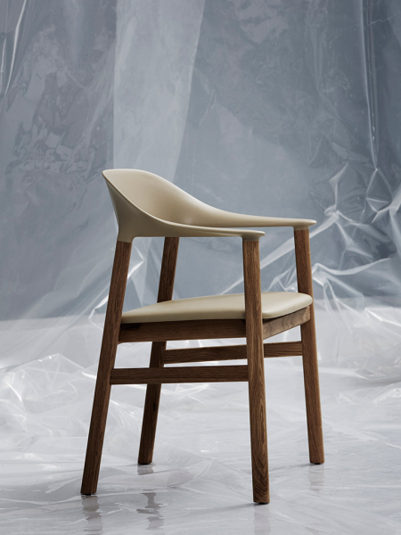 Herit Armchair Smoked Oak Upholstery - stolička s čalúneným sedákom 