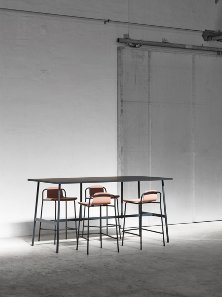 Studio Barstool 75cm Full Upholstery čalúnená barová stolička