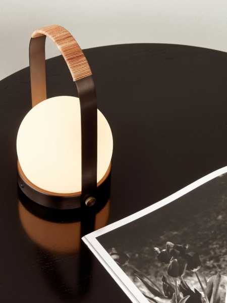 CARRIE LED LAMP LEATHER stolová/nástenná prenosná lampa